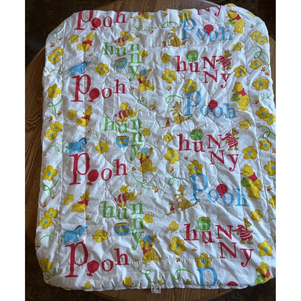 Vintage Sears Winnie the Pooh Baby Toddler‎ Quilt Comforter 40